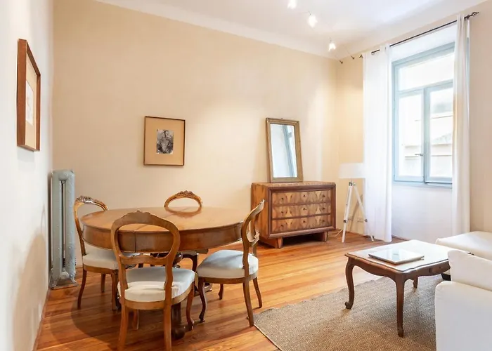 Cavour By Icasamia It Appartement Varese
