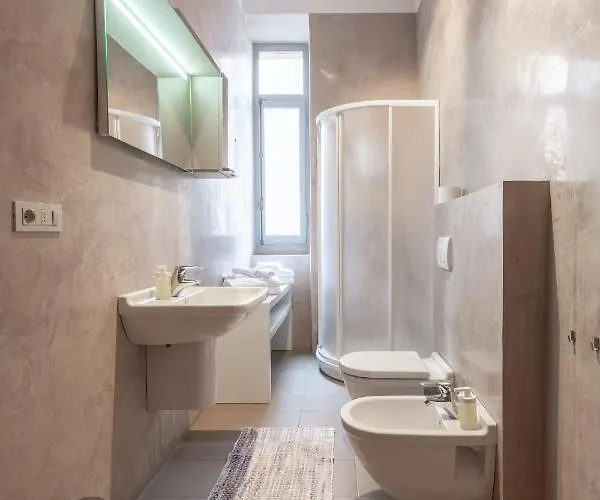 Appartement Cavour By Icasamia It Varese